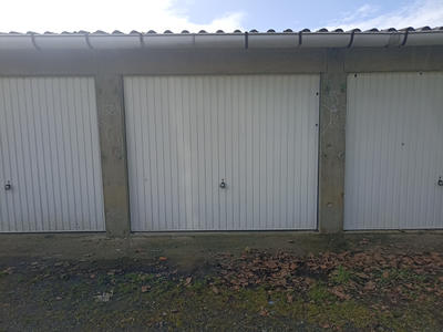 Parking / Garage - 12 m²