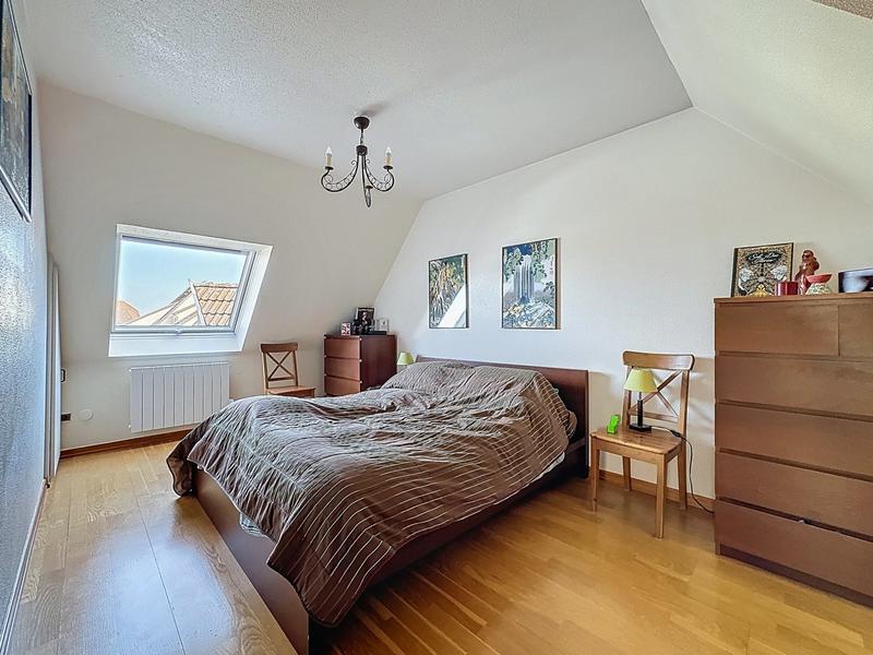 Appartement - 95 m² - 5 pièces