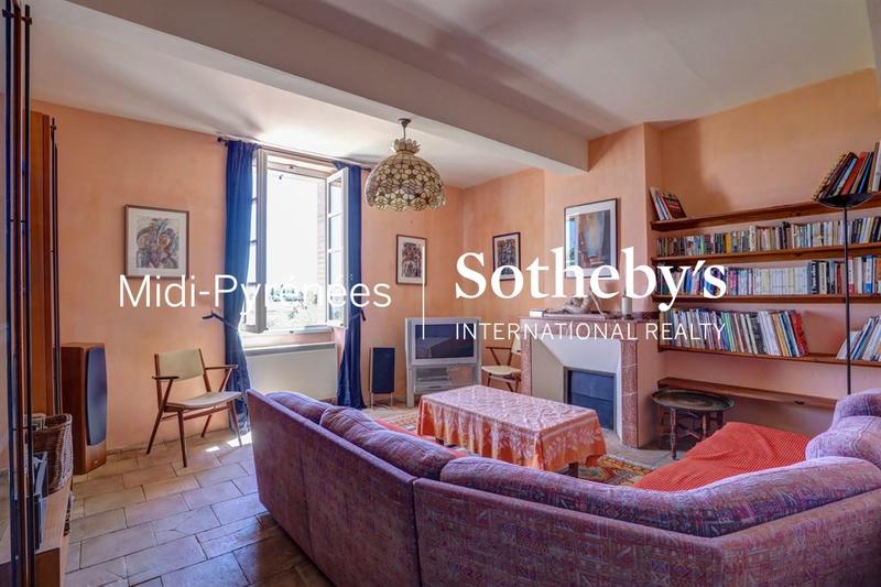 Maison de ville - 336 m² - 10 pièces