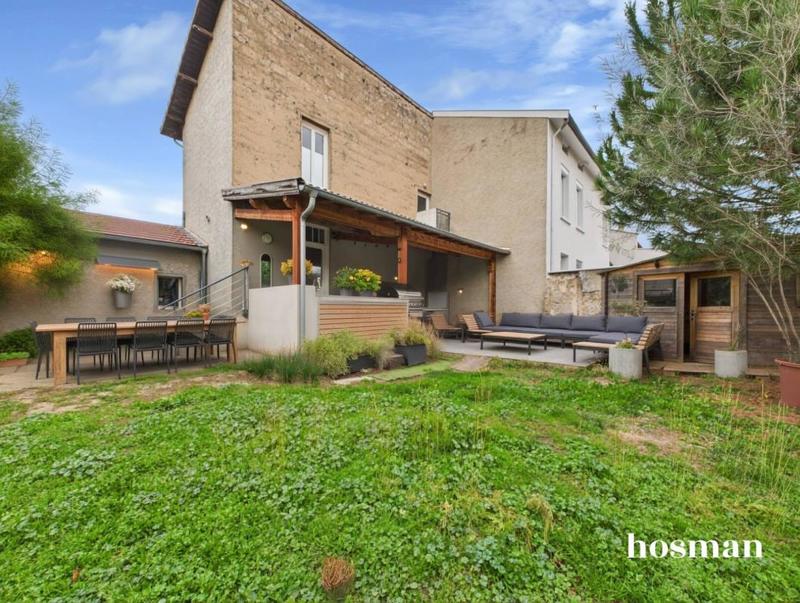 Maison - 93 m² - 4 pièces