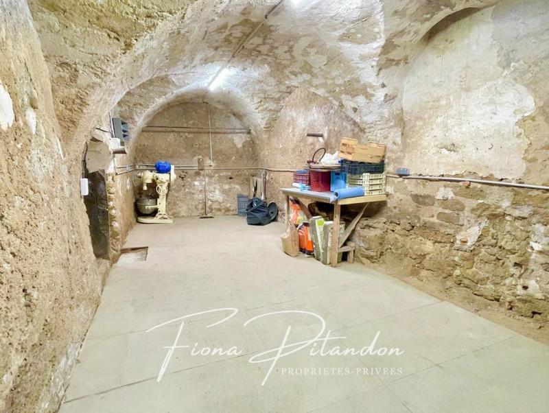 Maison de village - 132 m² - 9 pièces