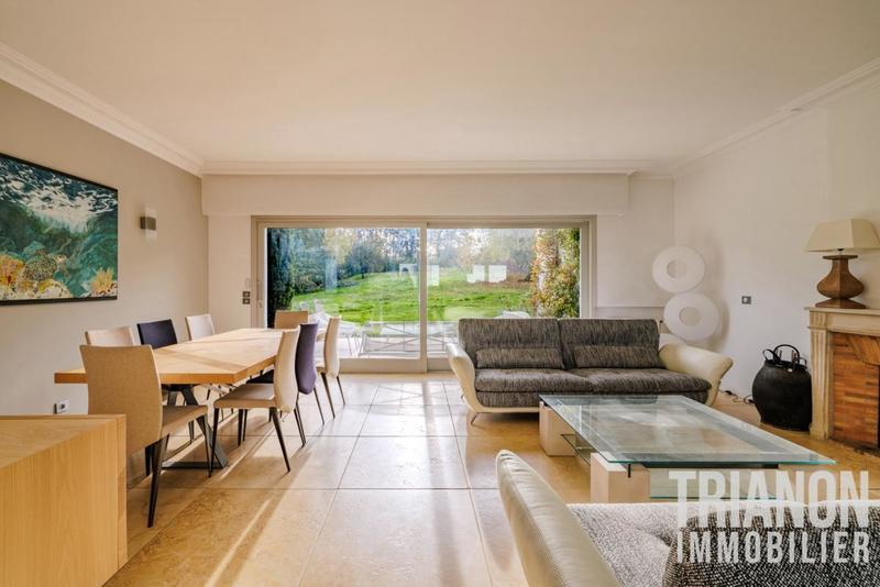 Maison - 326 m² - 7 pièces