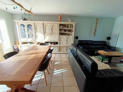 Maison - 92 m² - 5 pièces