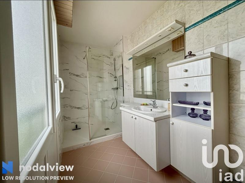 Appartement - 100 m² - 4 pièces