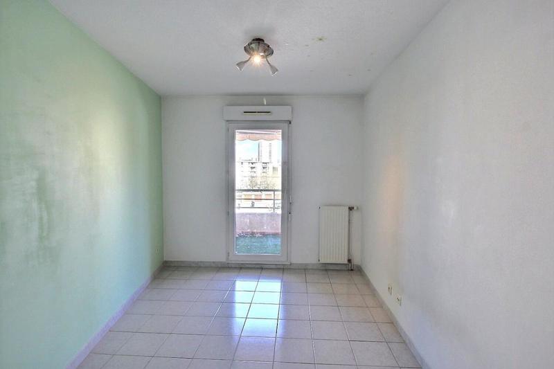 Appartement - 97 m² - 4 pièces