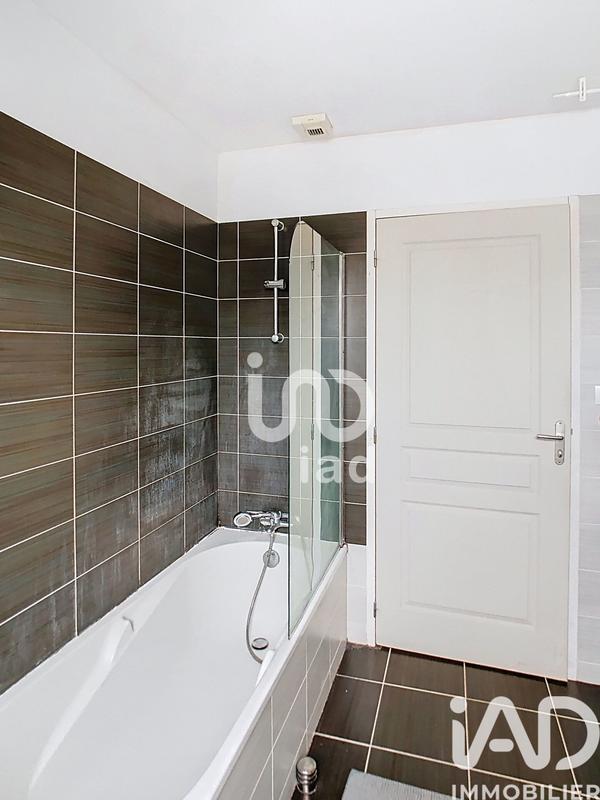 Maison - 85 m² - 5 pièces