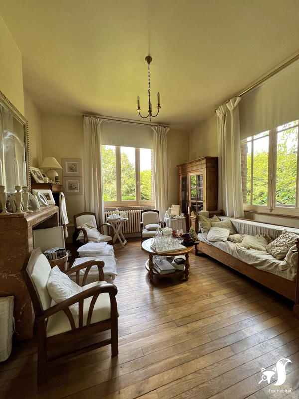 Maison traditionnelle - 182 m² - 6 pièces