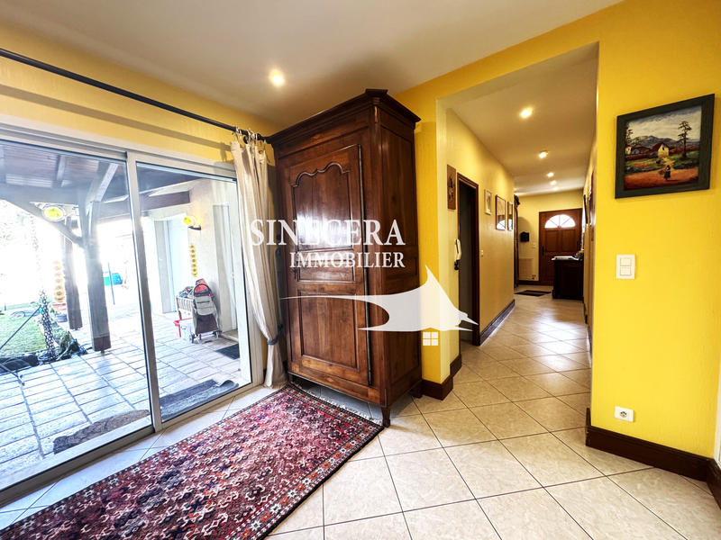 Maison - 151 m² - 5 pièces