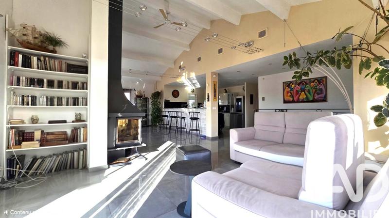 Maison - 172 m² - 6 pièces