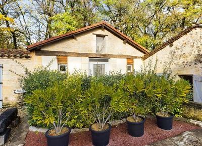 Manoir - 1 000 m² - 19 pièces