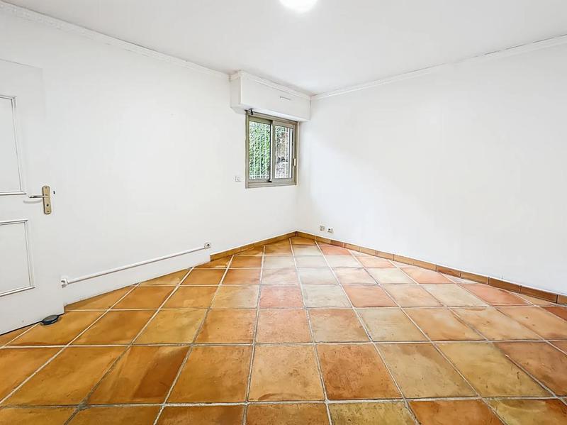 Appartement - 180 m² - 4 pièces