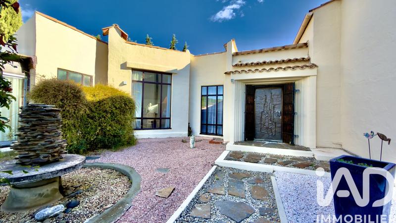 Maison - 284 m² - 7 pièces