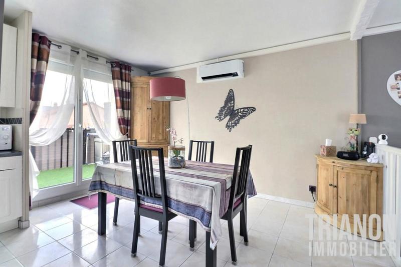 Maison - 81 m² - 5 pièces