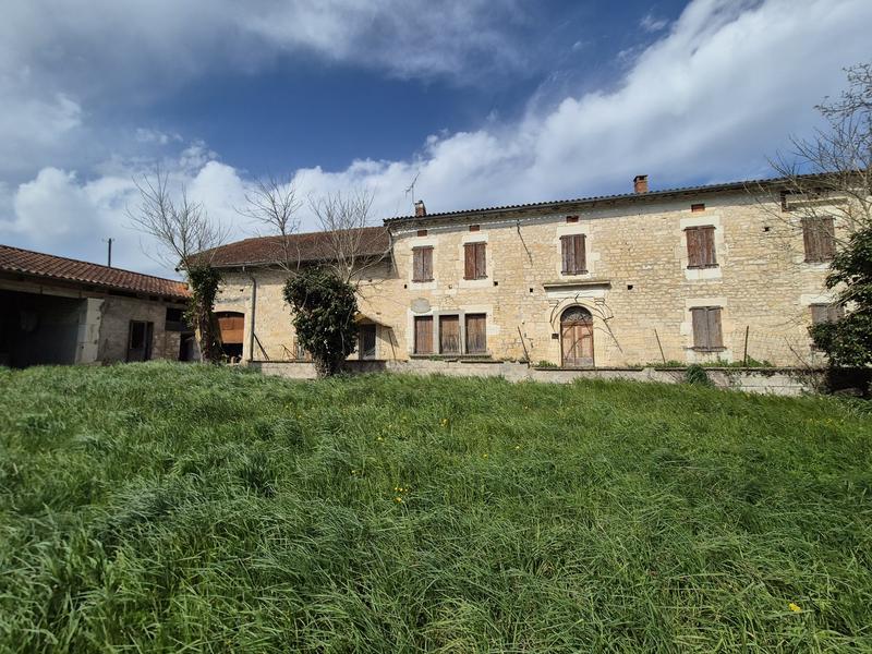 Bastide - 378 m² - 15 pièces