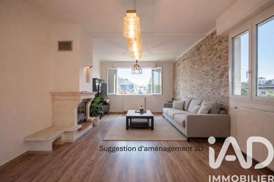Maison - 217 m² - 9 pièces