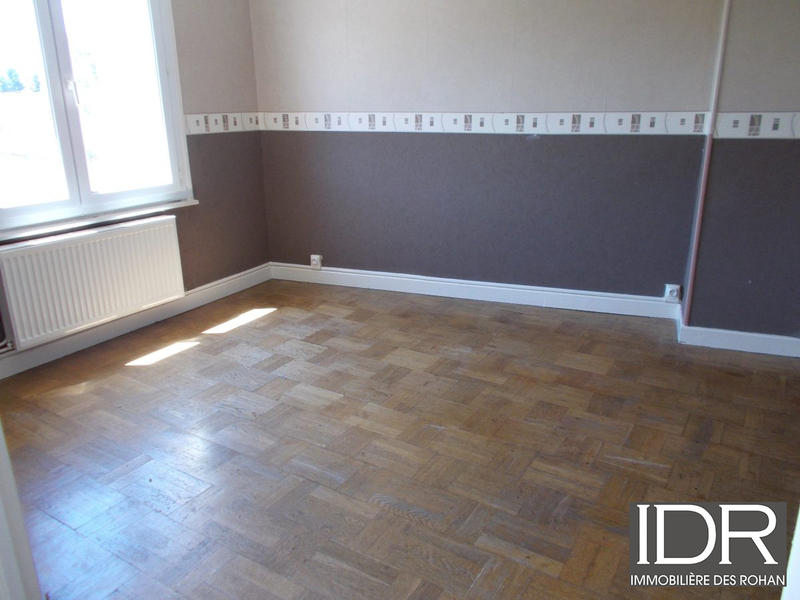 Appartement - 90 m² - 5 pièces