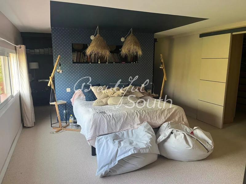 Gîte - 630 m² - 25 pièces