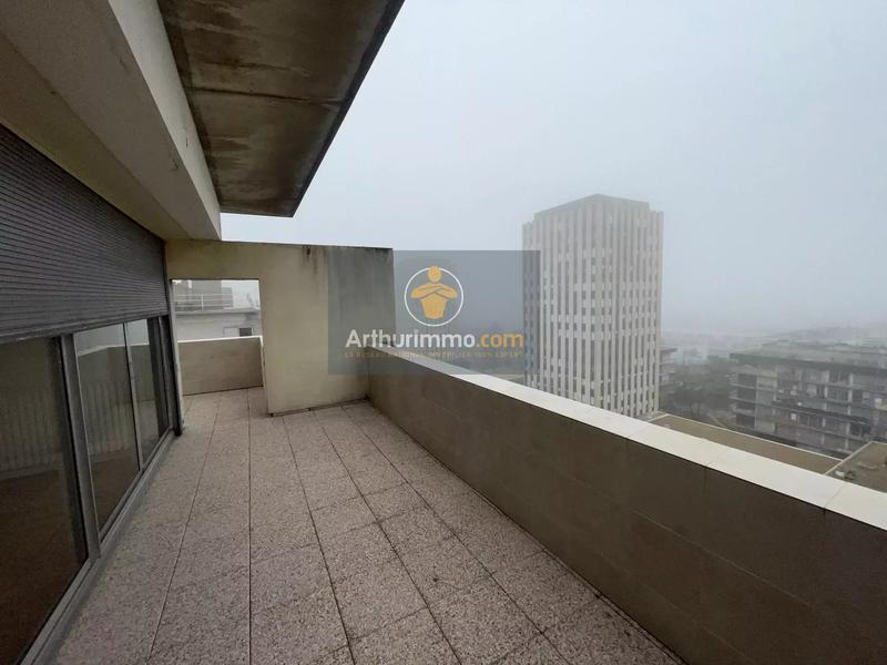 Appartement - 83 m² - 3 pièces