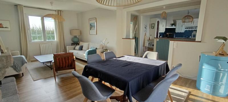 Maison - 96 m² - 6 pièces