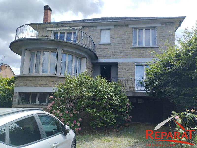 Maison - 178 m² - 7 pièces