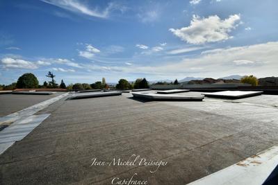 Bureau - 1 300 m² - 4 pièces