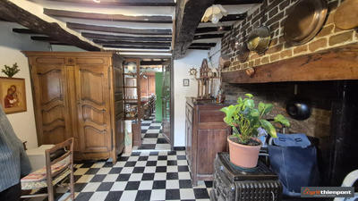 Maison - 200 m² - 10 pièces