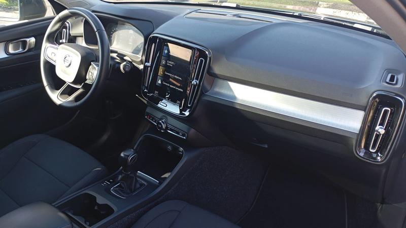 Volvo Xc40 1.5 T2 129 Business - Entretien constructeur Toit ouvrant