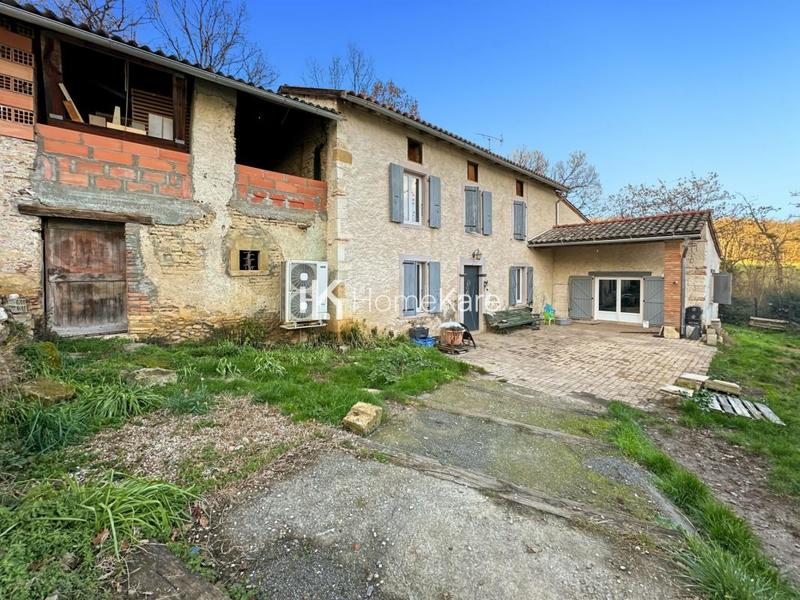 Maison - 170 m² - 5 pièces