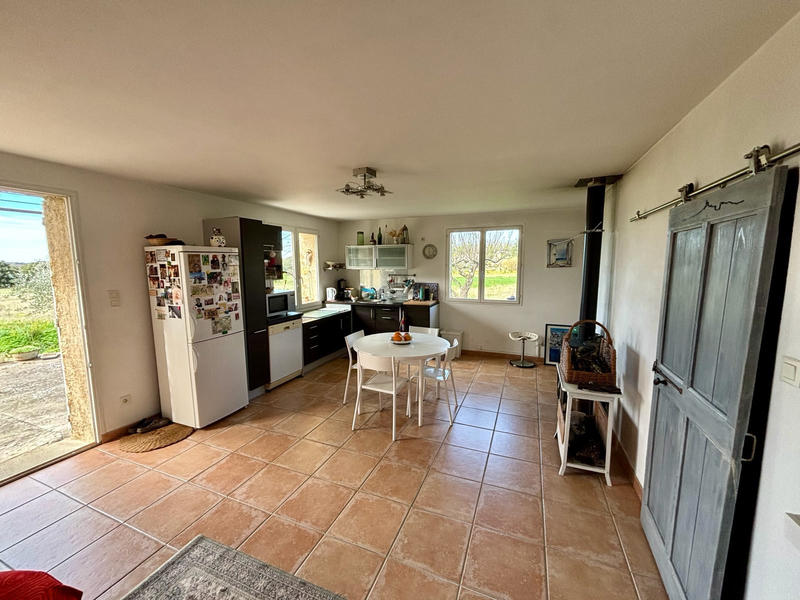 Mas - 260 m² - 17 pièces