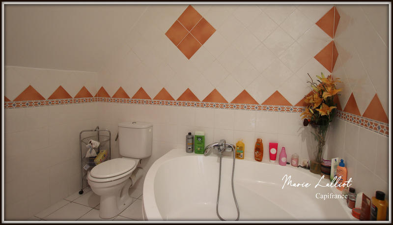 Maison - 178 m² - 9 pièces