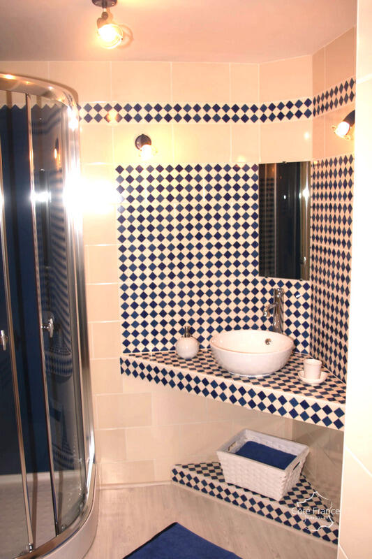 Propriété - 553 m² - 22 pièces