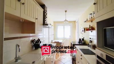 Appartement - 86 m² - 4 pièces