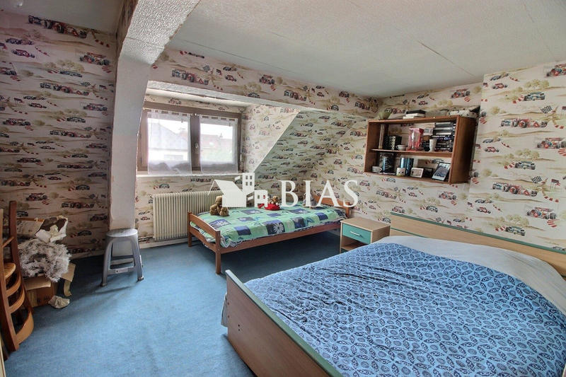 Maison - 80 m² - 4 pièces