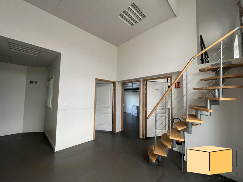 Local commercial - 160 m²