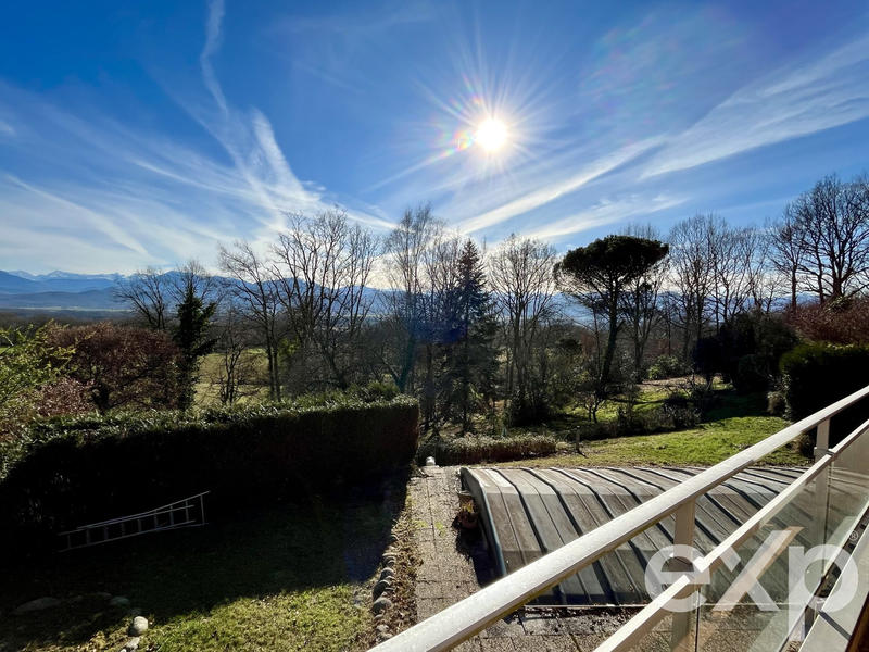 Maison - 97 m² - 4 pièces