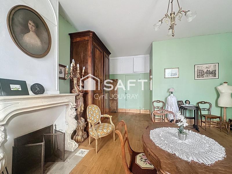 Maison - 176 m² - 7 pièces