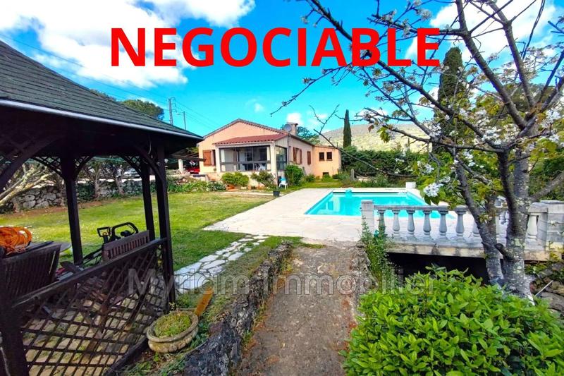 Maison - 105 m² - 4 pièces