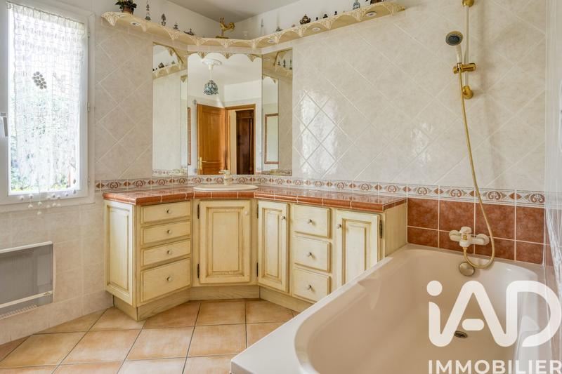 Maison - 168 m² - 6 pièces