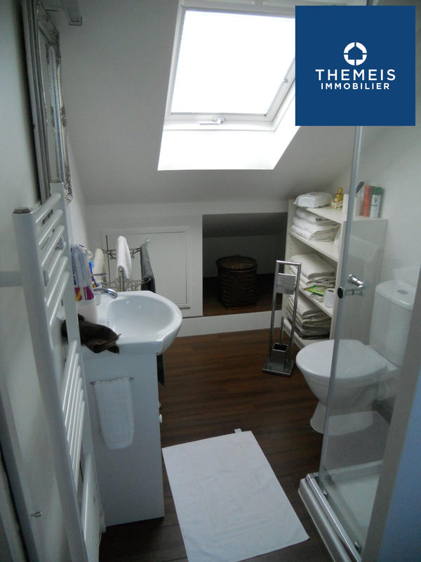 Appartement - 89 m² - 6 pièces