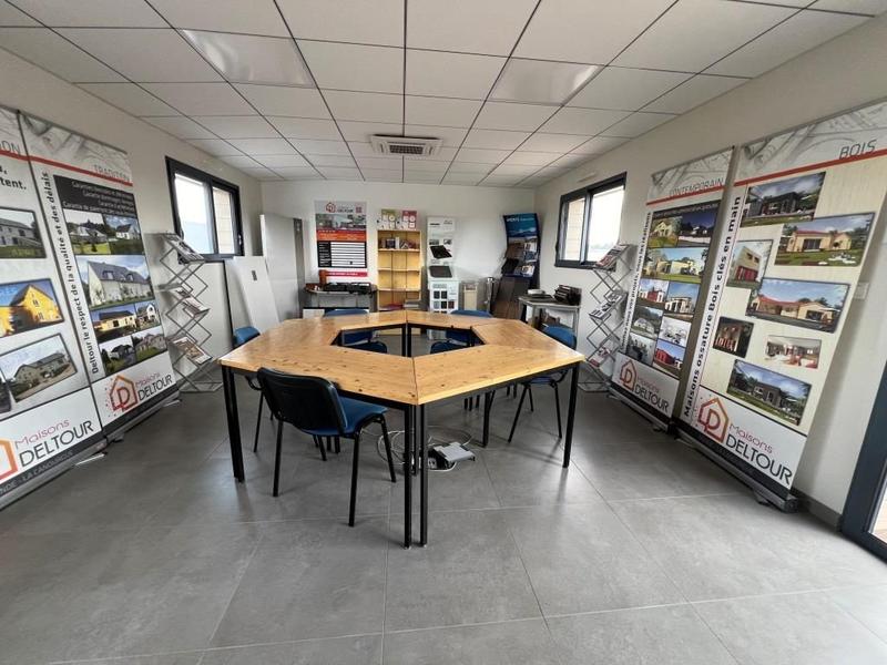 Bureau - 343 m² - 11 pièces