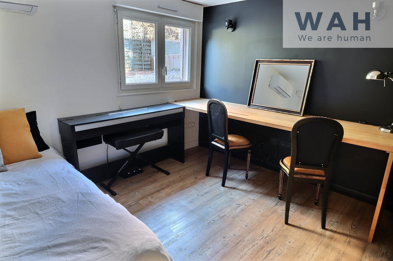 Appartement - 104 m² - 5 pièces