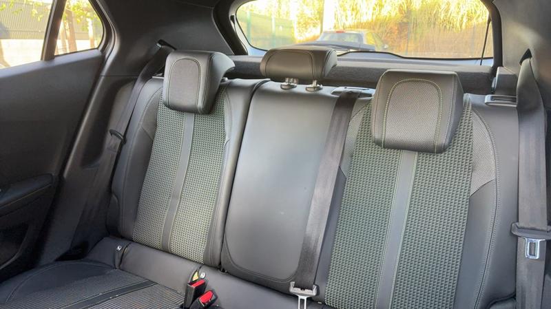 Peugeot 2008 1.5 BlueHDi 130 Eat8 Gt Line - 5 places Automatique