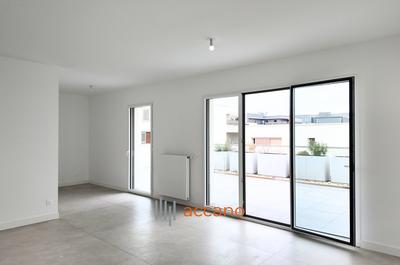 Appartement - 105 m² - 5 pièces