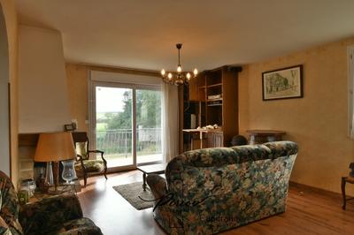 Pavillon - 96 m² - 5 pièces