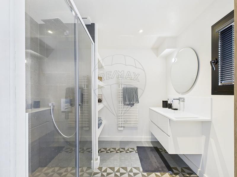 Maison - 175 m² - 6 pièces