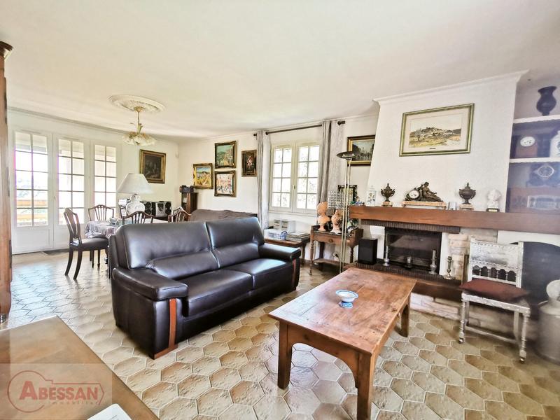Maison - 141 m² - 5 pièces