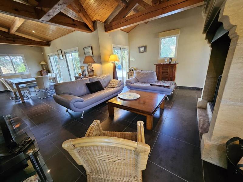 Maison bourgeoise - 192 m² - 8 pièces