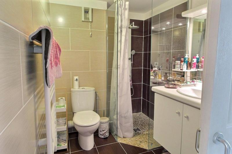 Appartement - 99 m² - 4 pièces