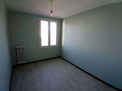Appartement - 74 m² - 4 pièces