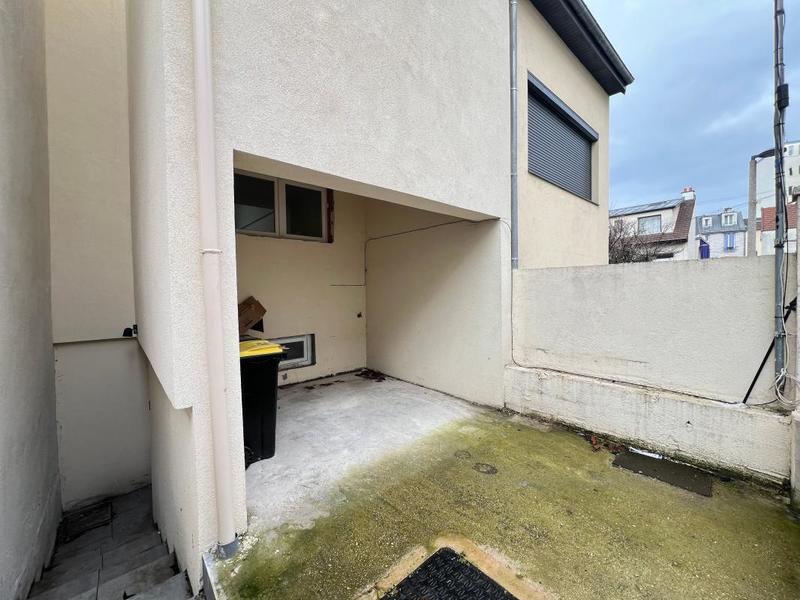 Maison - 96 m² - 4 pièces